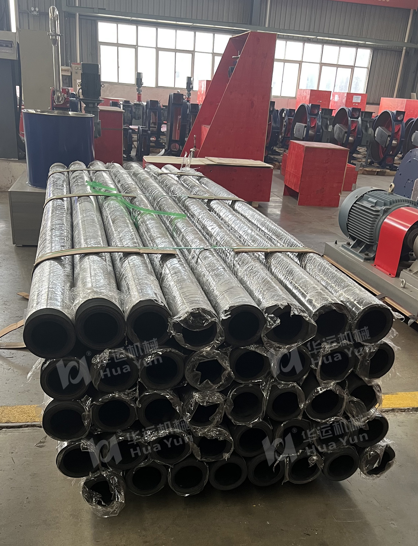 合肥華運機械大口徑軟管發(fā)往剛果 替代國際品牌用于礦業(yè)