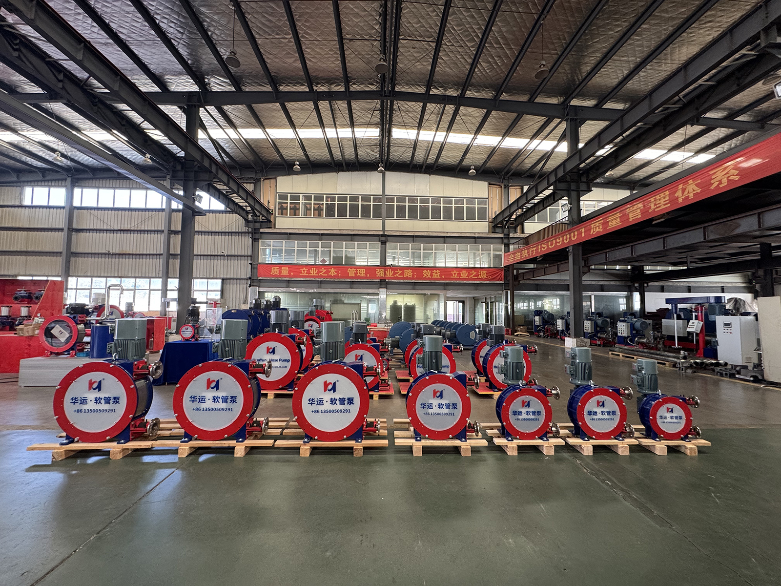 華運(yùn)重載智能軟管泵落地國內(nèi)大型礦山，賦能高效生產(chǎn)